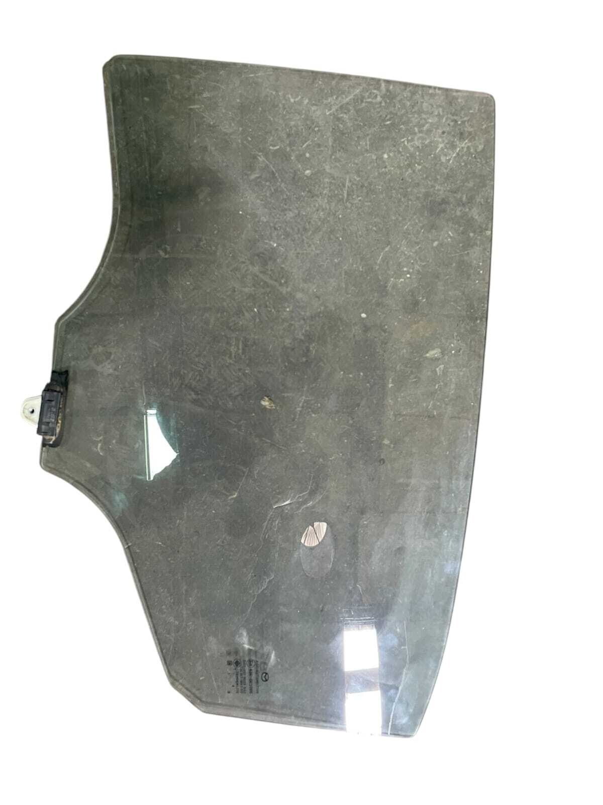 VIDRIO PUERTA TRASERA IZQUIERDA Mazda MAZDA 2 2016