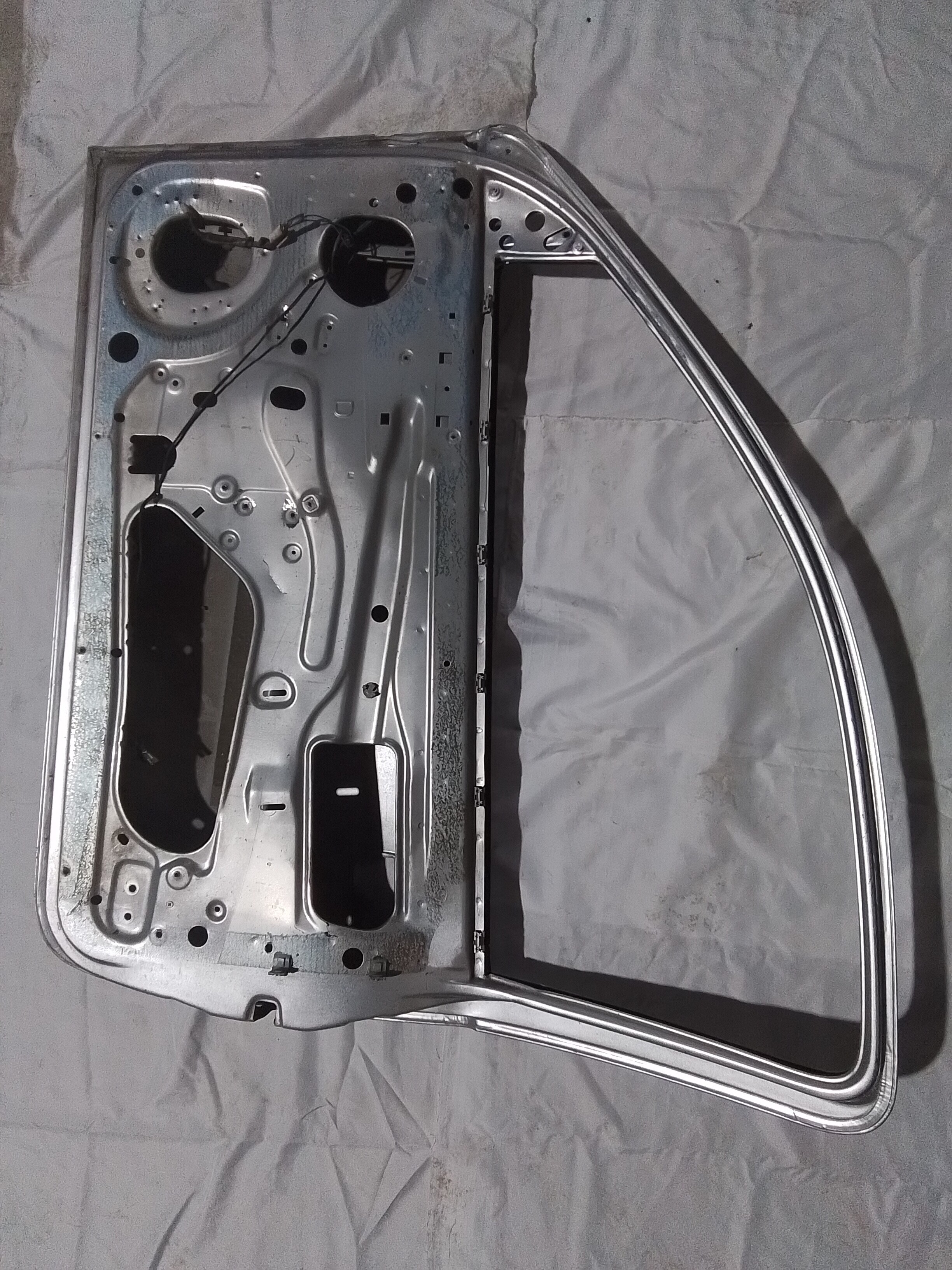 PUERTA DELANTERA DERECHA Hyundai Tucson 2007