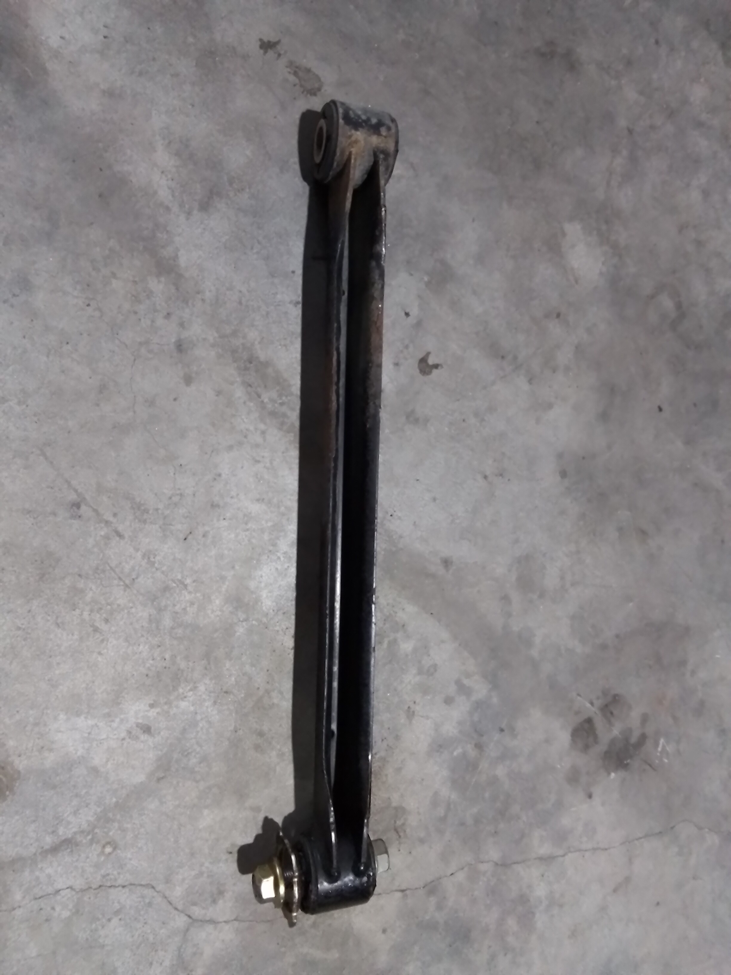 TIRANTE SUSPENCION TRASER1O IZQ Subaru Impreza 2006