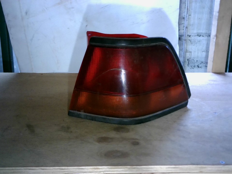 FOCO TRASERO DERECHO Daewoo ESPERO  1995