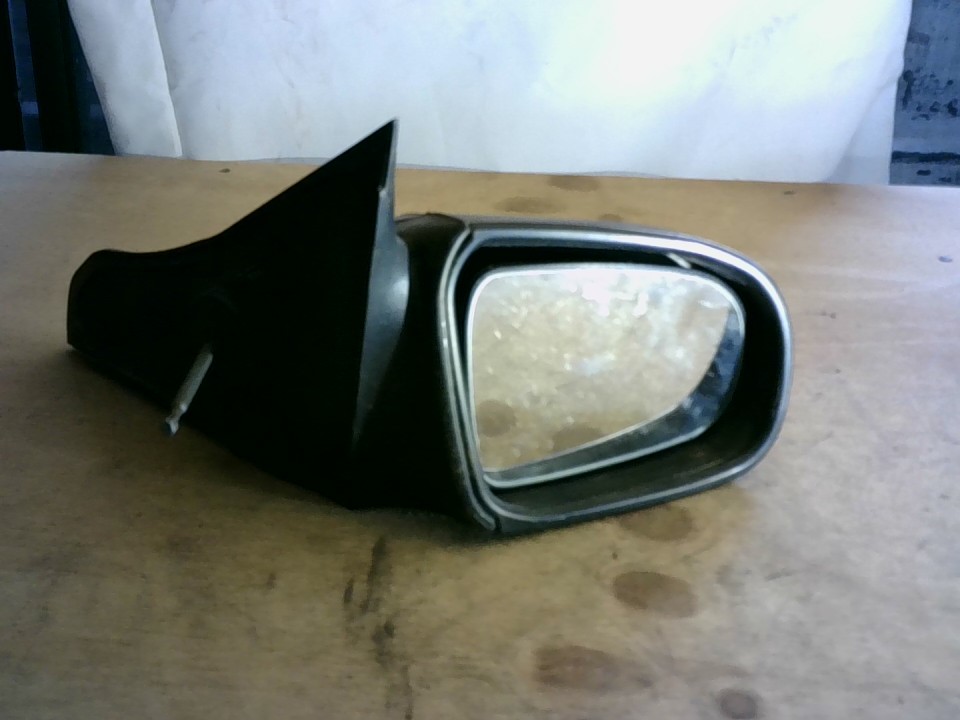 ESPEJO RETROVISOR EXTERIOR DERECHO Chevrolet Corsa 2001
