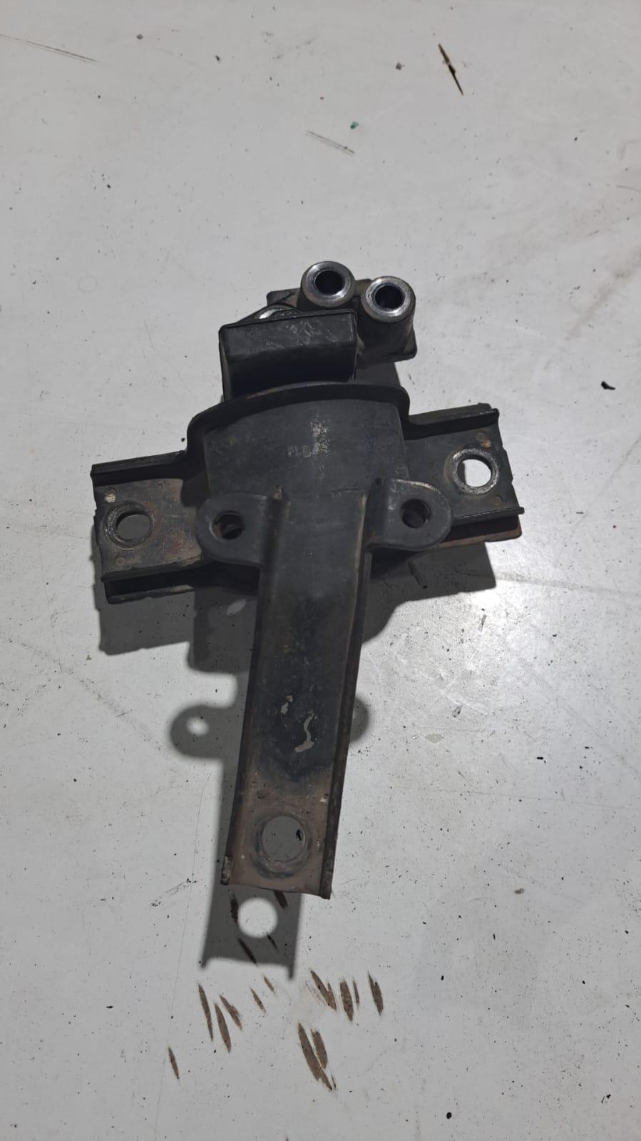 SOPORTE DE MOTOR DERECHO Kia MORNING EX11 2011