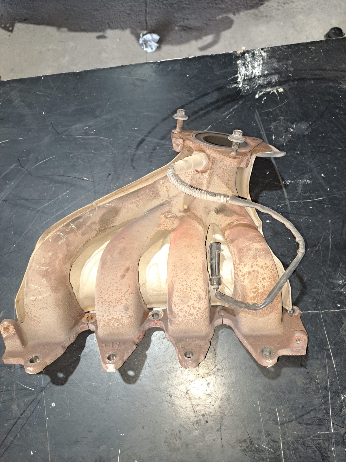 MULTIPLE DE ESCAPE CON SENSOR DE OXIGENO Renault Clio 2006