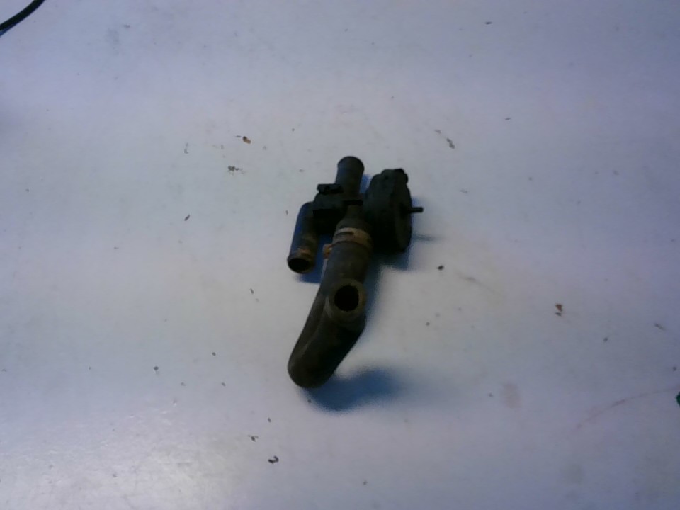 LLAVE DE PASO AGUA CALIENTE CALEFACCION CORSA SWING Chevrolet SWING 16 2004