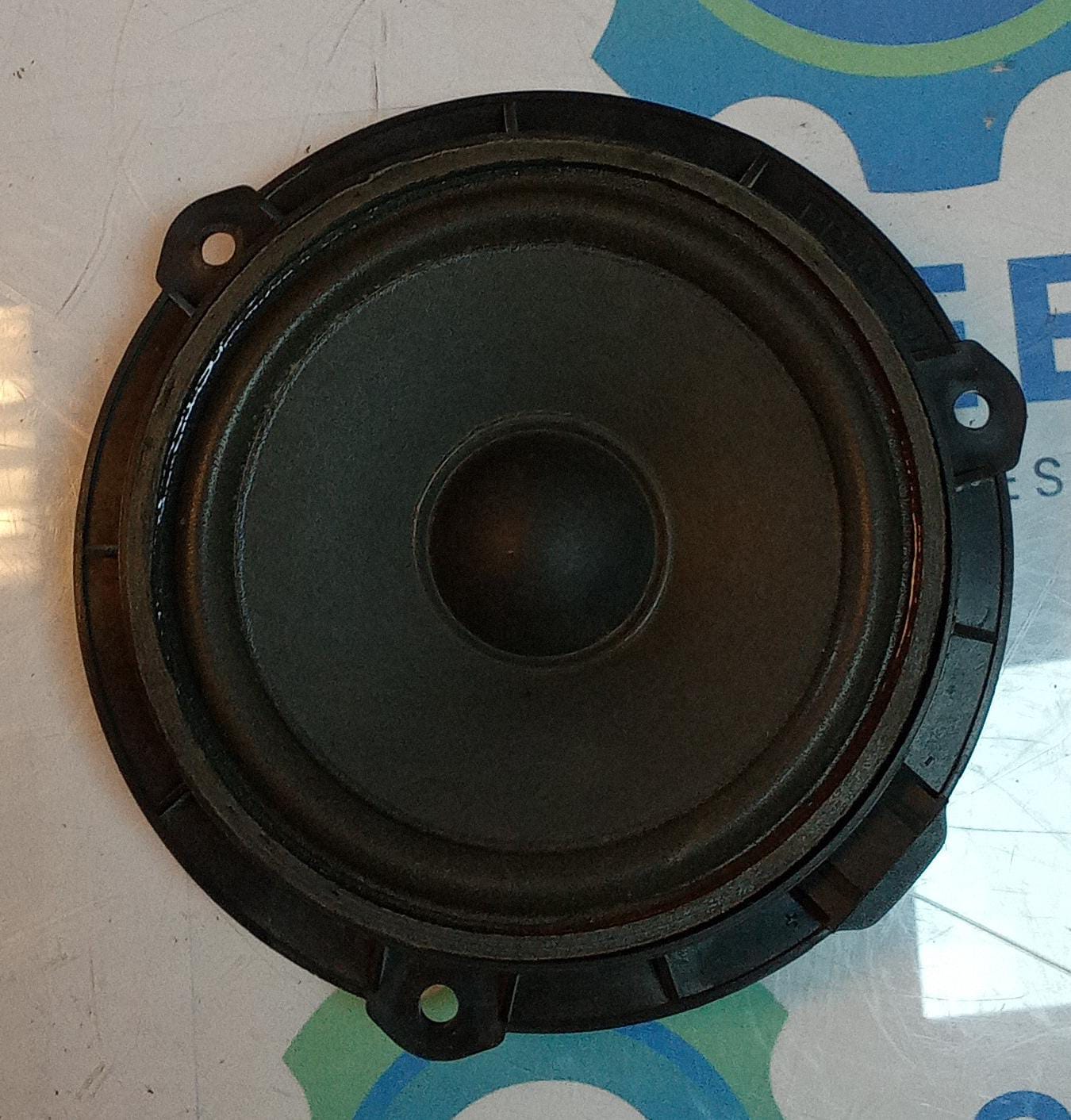 AUDIO PARLANTE PUERTA TRASERA IZQUIERDA Chevrolet Groove 2021
