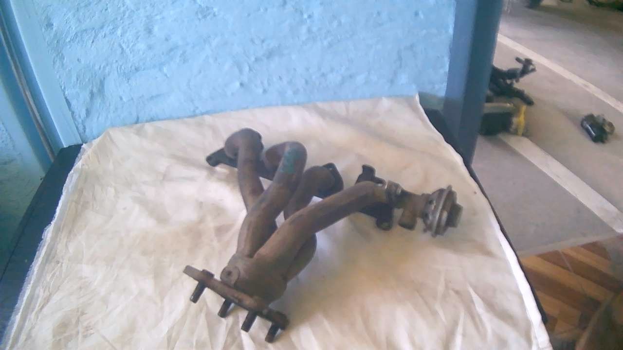 MULTIPLE DE ESCAPE Volkswagen Polo 2002