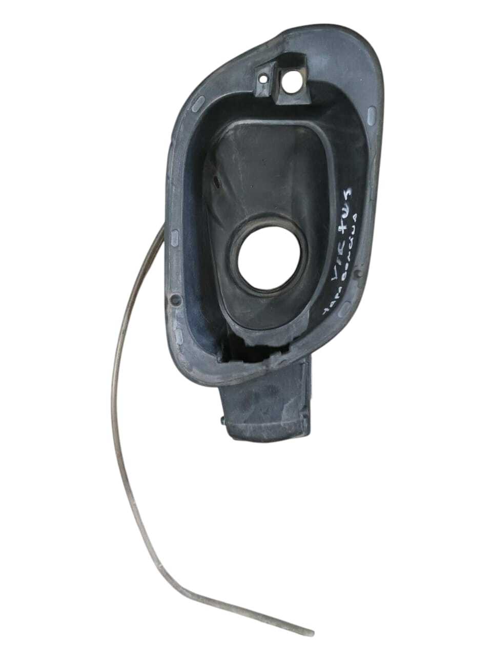 BASE DE TAPA ENTRADA COMBUSTIBLE Volkswagen VIRTUS 2019