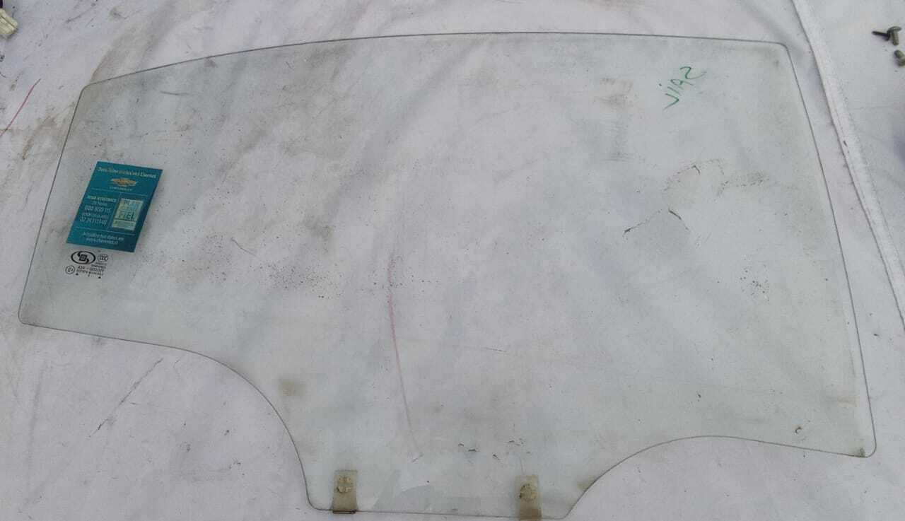 VIDRIO ORIGINAL PUERTA TRASERA IZQUIERDA Chevrolet Sail 2014