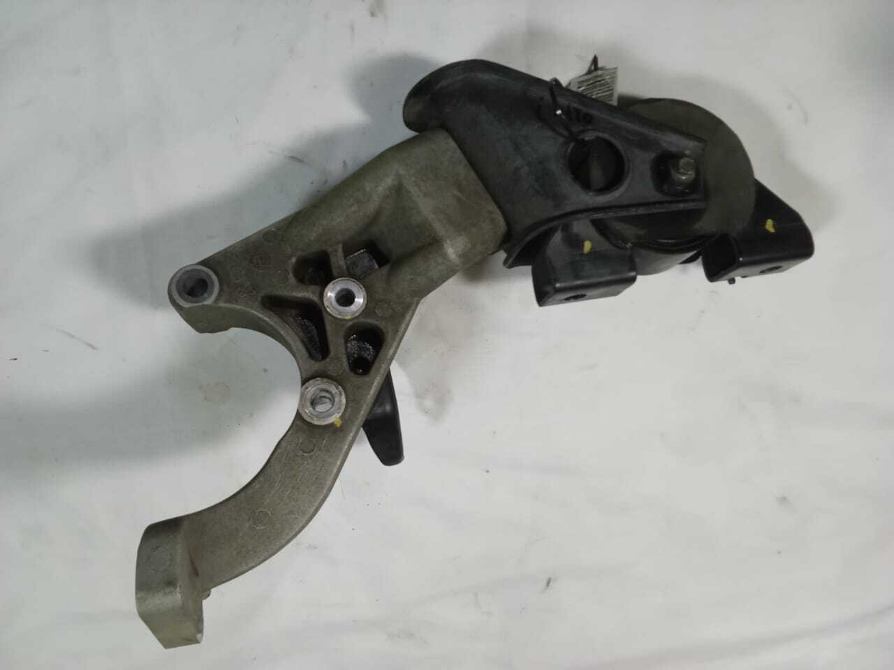 SOPORTE MOTOR CENTRAL TRASERO Suzuki Alto 2020