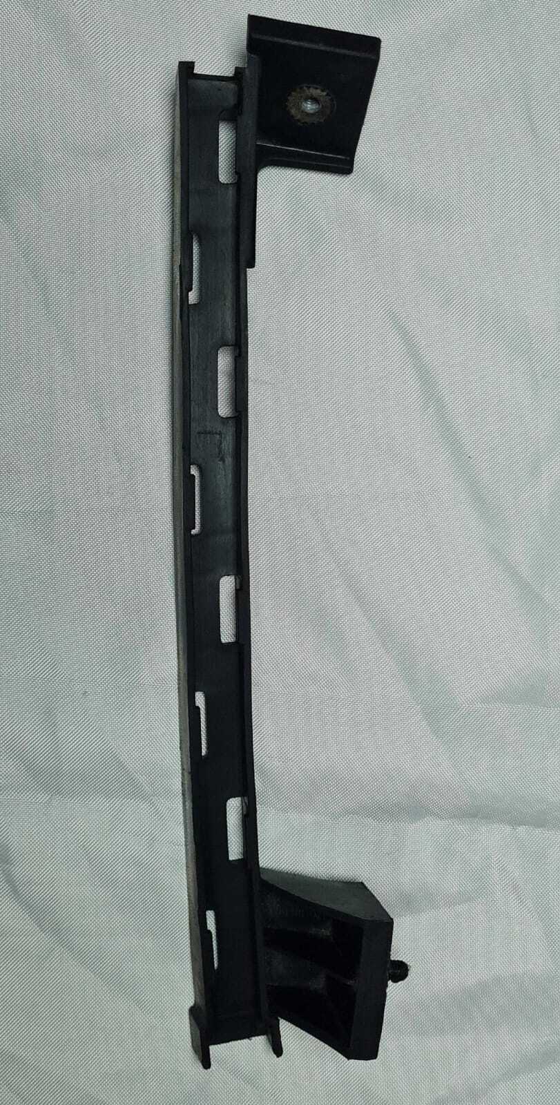 RIEL VIDRIO PUERTA TRASERA IZQUIERDA Hyundai Tucson 2007