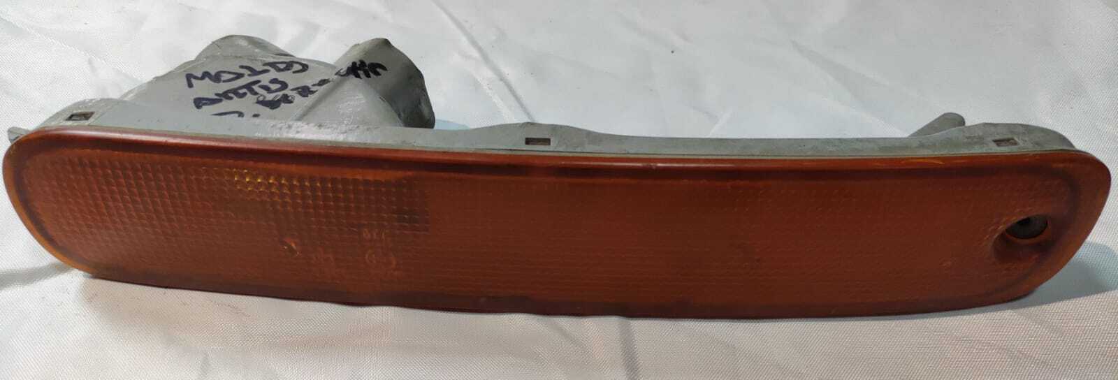 FOCO INTERMITENTE IZQUIERDO Mazda ARTIS 1997