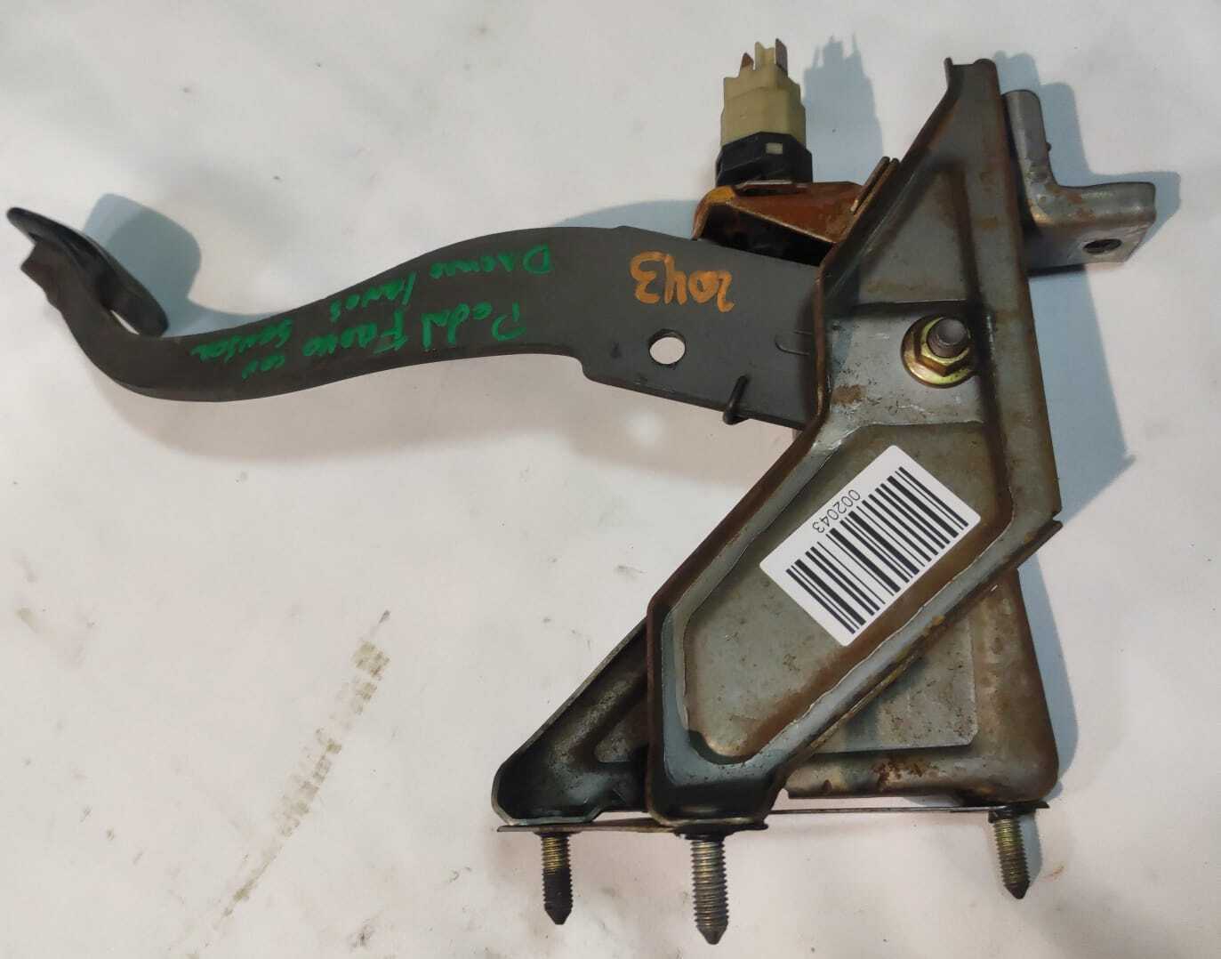PEDAL DE FRENO+SENSOR Daewoo Lanos 2003