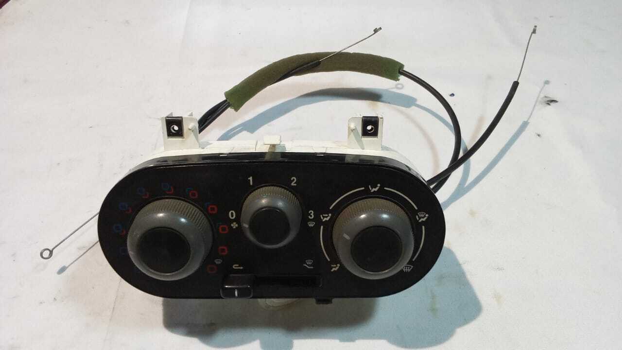 CONTROL CALEFACCION Hyundai Accent 2005
