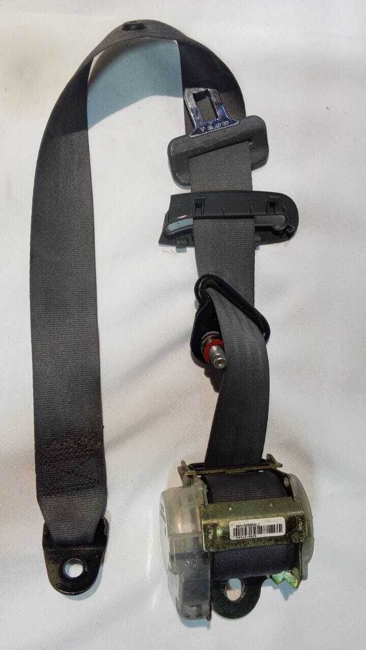 CINTURON TRASERO IZQUIERDO Hyundai Accent 2005