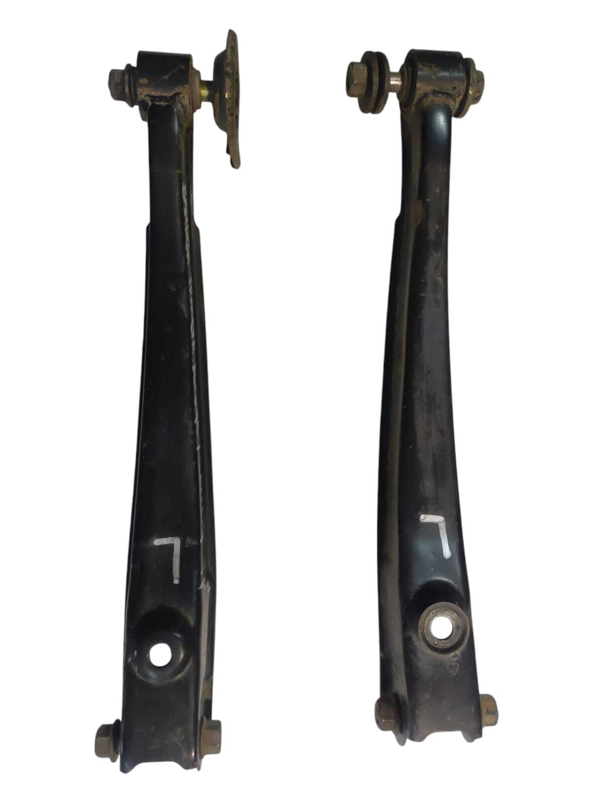BANDEJAS TRASERAS DERECHA Hyundai Accent 1997