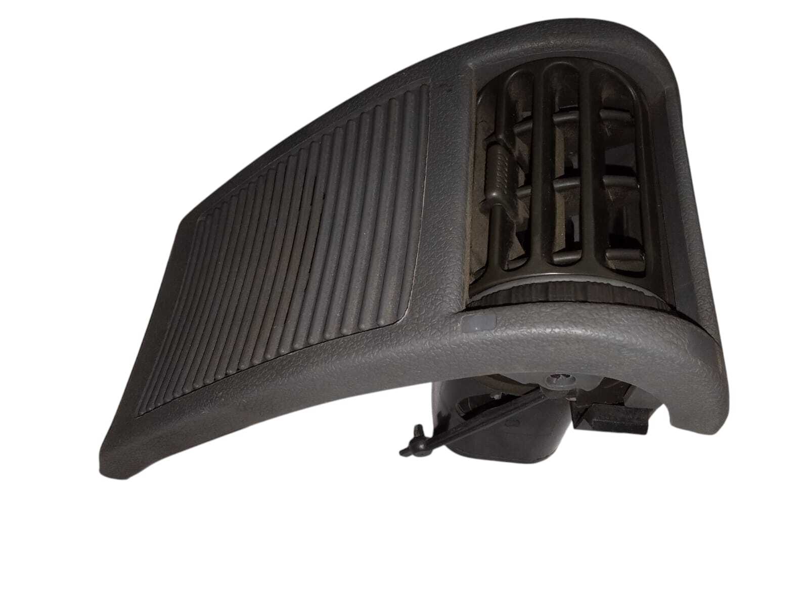 DIFUSOR DE AIRE TABLERO DERECHO Renault Clio 1998
