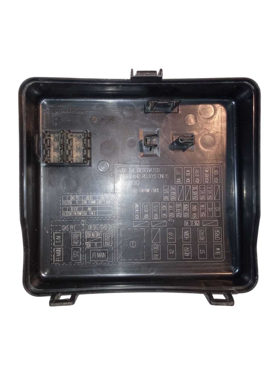 TAPA FUSIBLE Suzuki DZIRE 2020