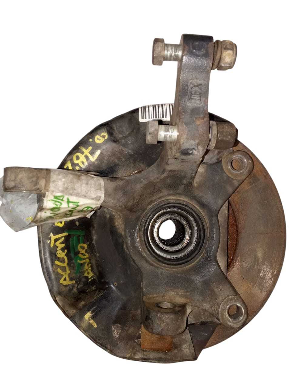 MAZA MUÑON/DISCO FRENO DELANTERO IZQUIERDO Hyundai Accent 1996