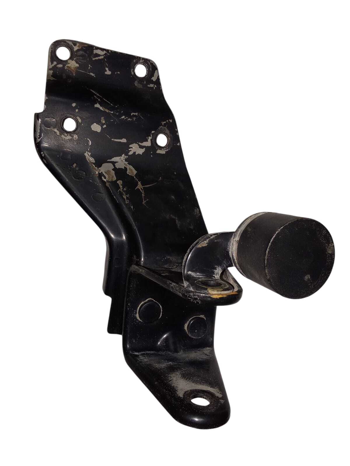 SOPORTE MOTOR Suzuki AERIO 2007