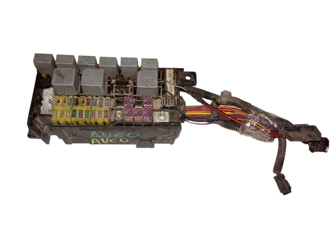 ARNES CAJA FUSIBLES Chevrolet Aveo 2006