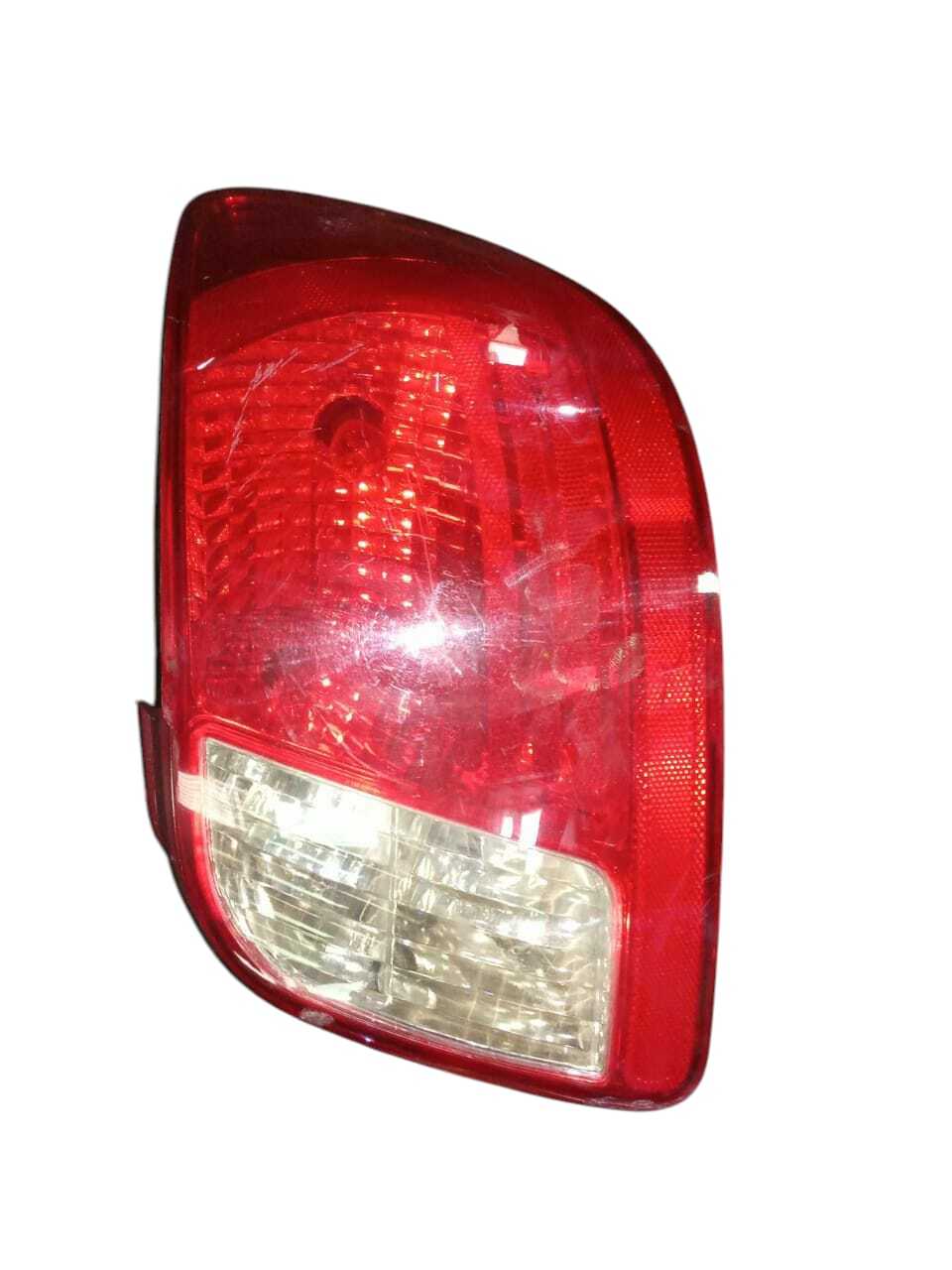 FOCO TRASERO DERECHO Kia RIO JB 2007