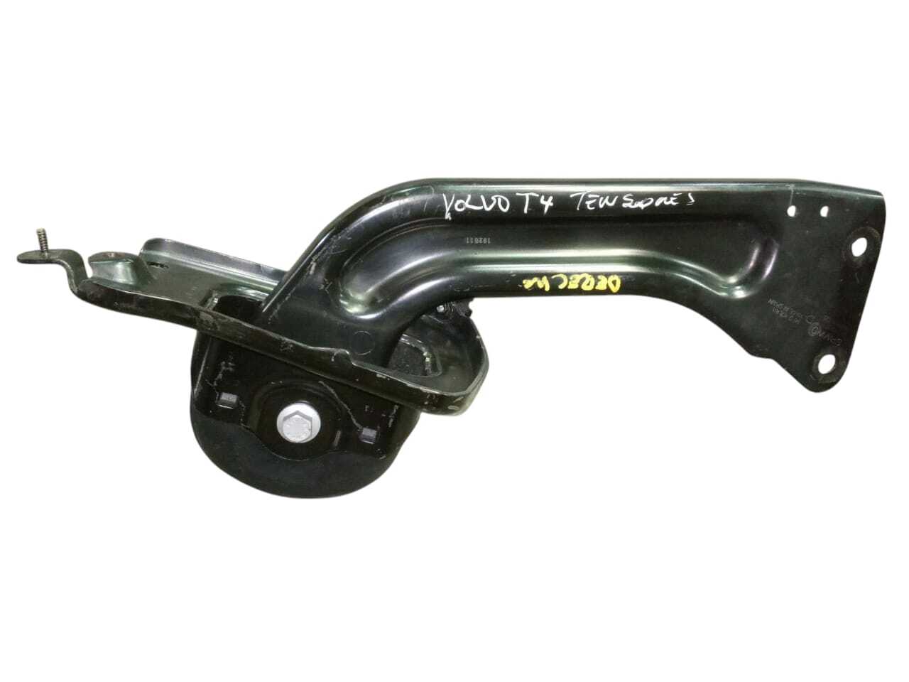 BRAZO SUSPENSION TRASERO DERECHO Volvo XC40 T4 2020