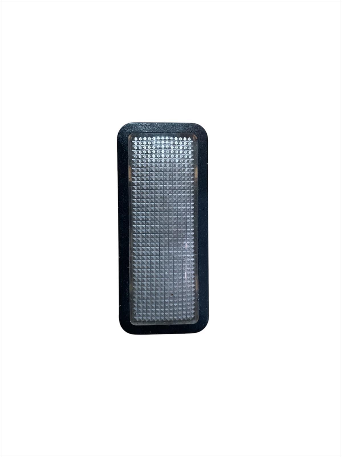 LUZ DE CORTESIA MALETERO Citroen Xsara 2002