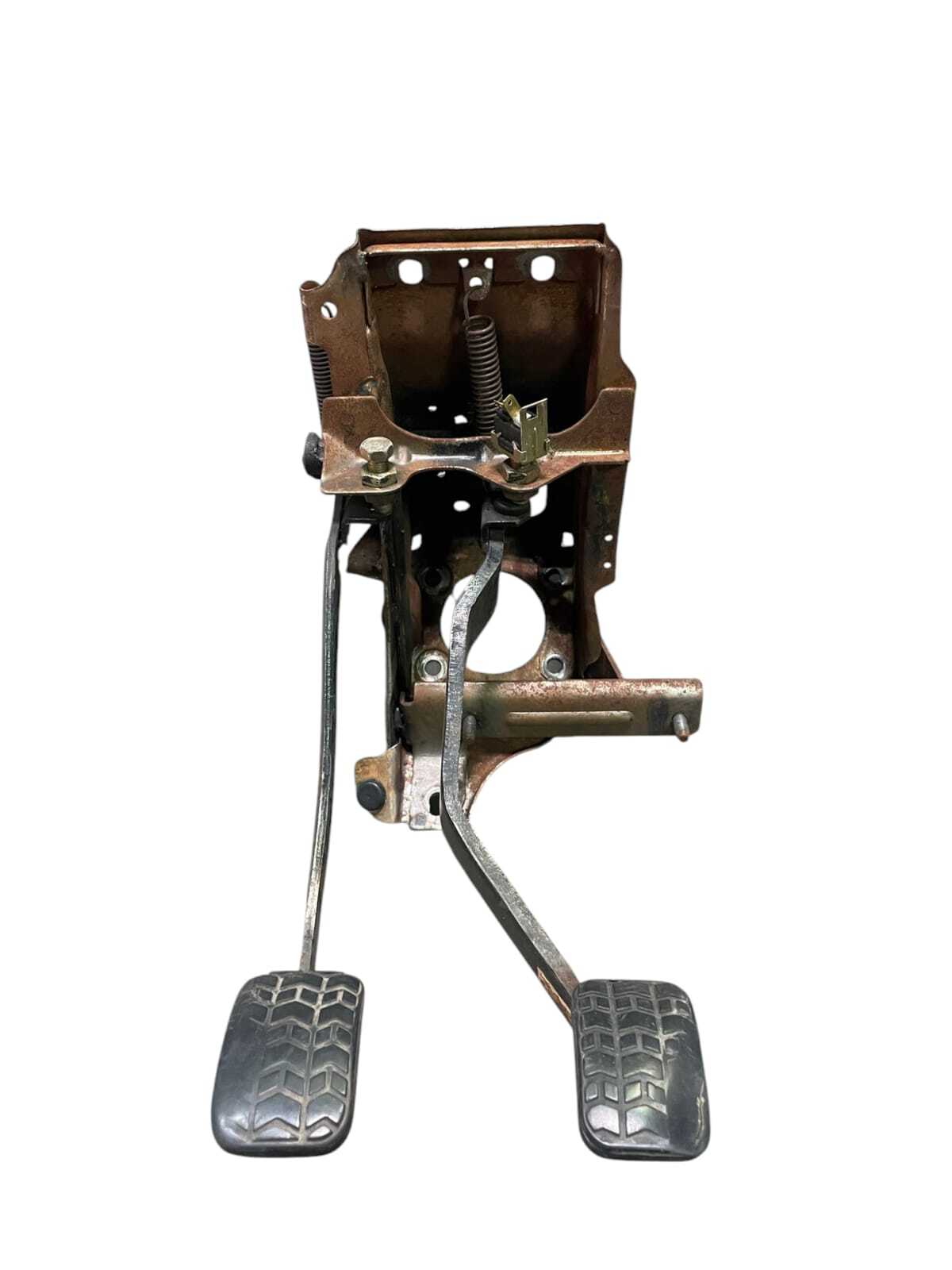 PEDAL EMBREAGUE - FRENO Kia Pride 1998