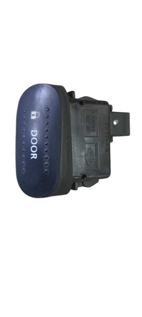 SWITCH BLOQUEO DE PUERTAS Samsung SM3 2013